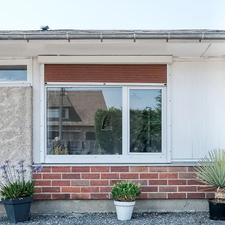 Ferienwohnung La Chouette Illuminee Ménilles Exterior foto